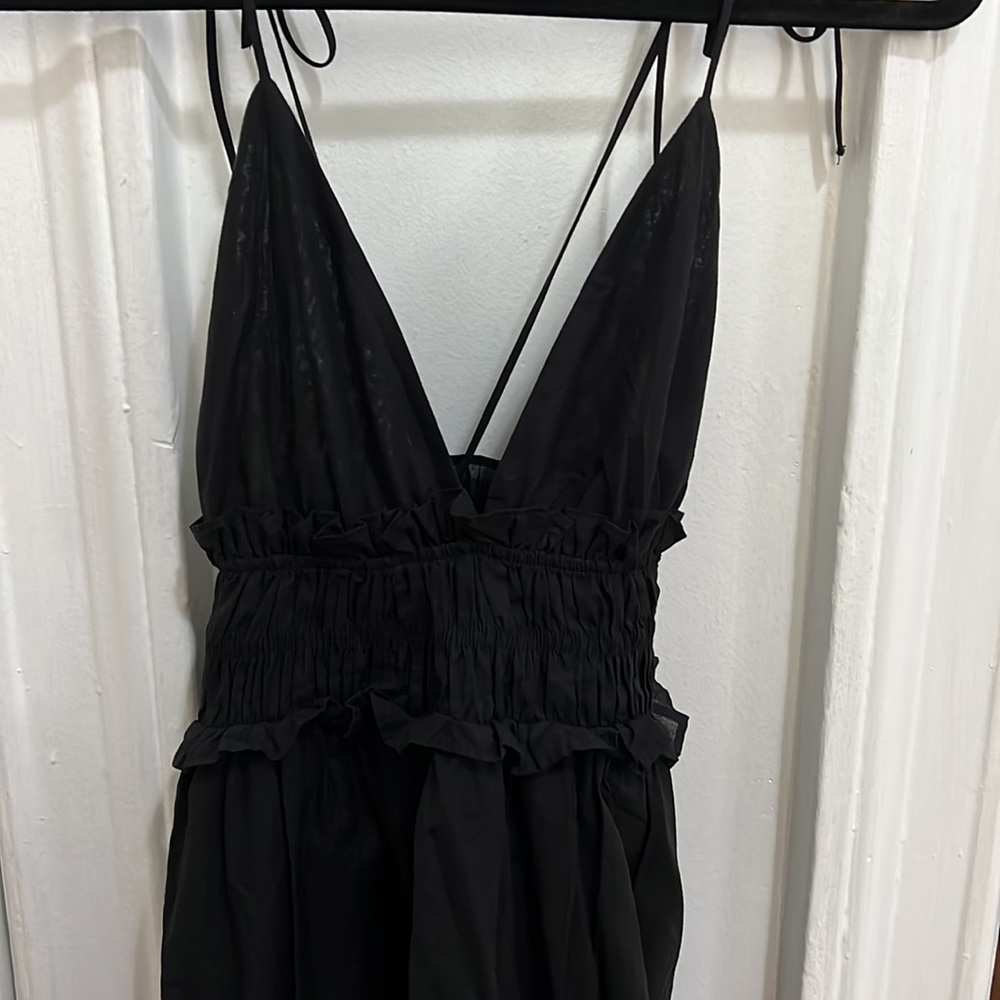 Black Zara dress - Picture 2 of 4